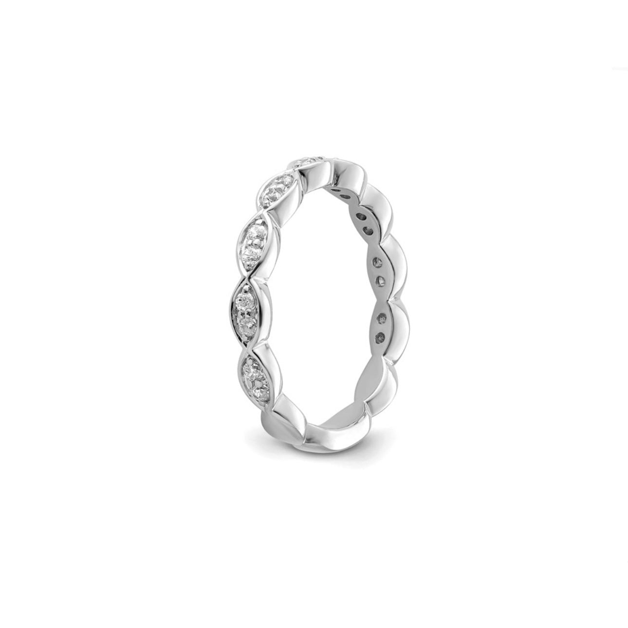 Scalloped Design Diamond Band